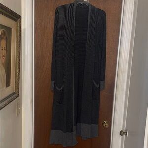 Eileen Fisher Black and Gray Striped Robe